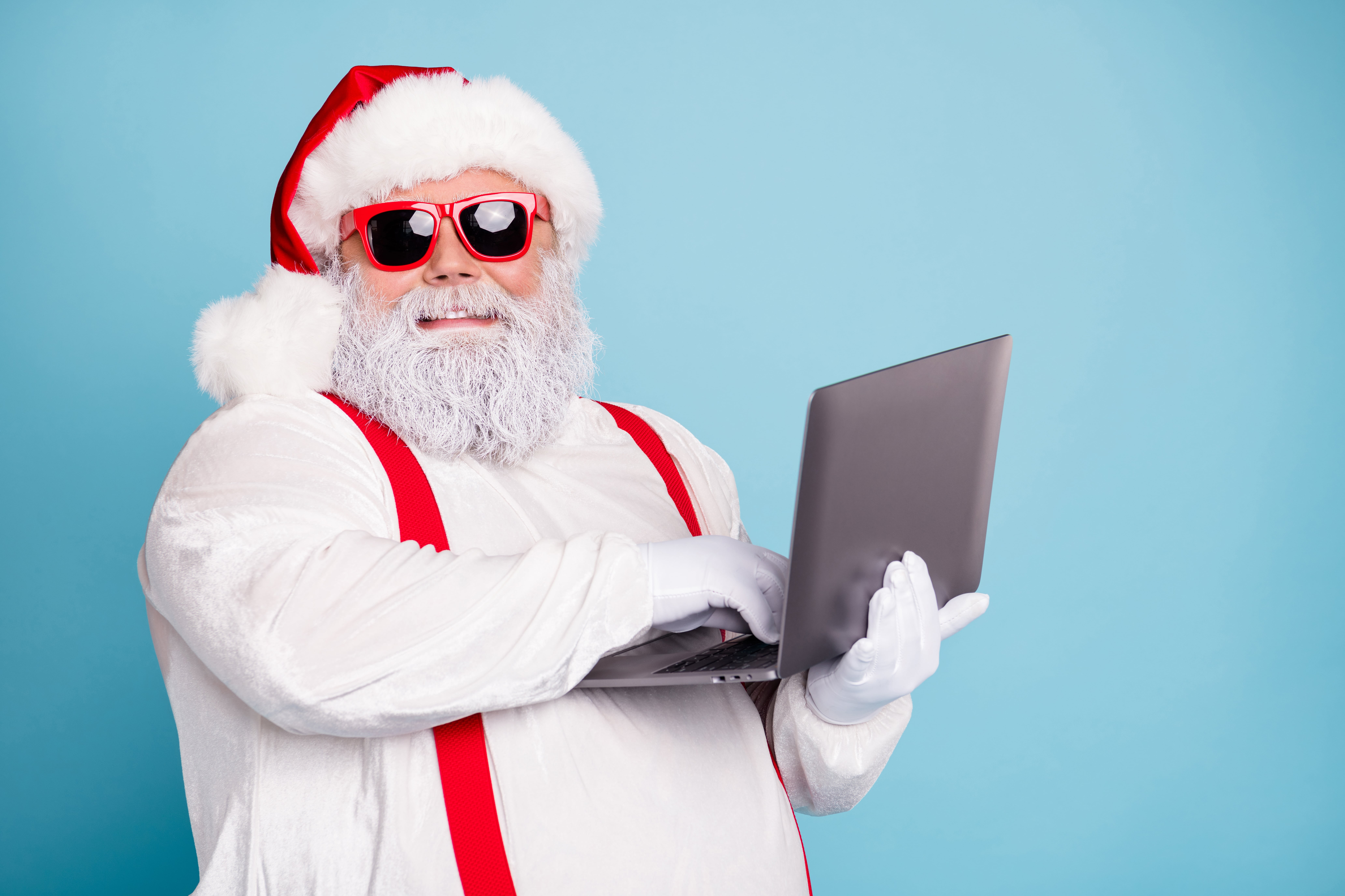 Everything I learned about holiday email design I learned from Santa');